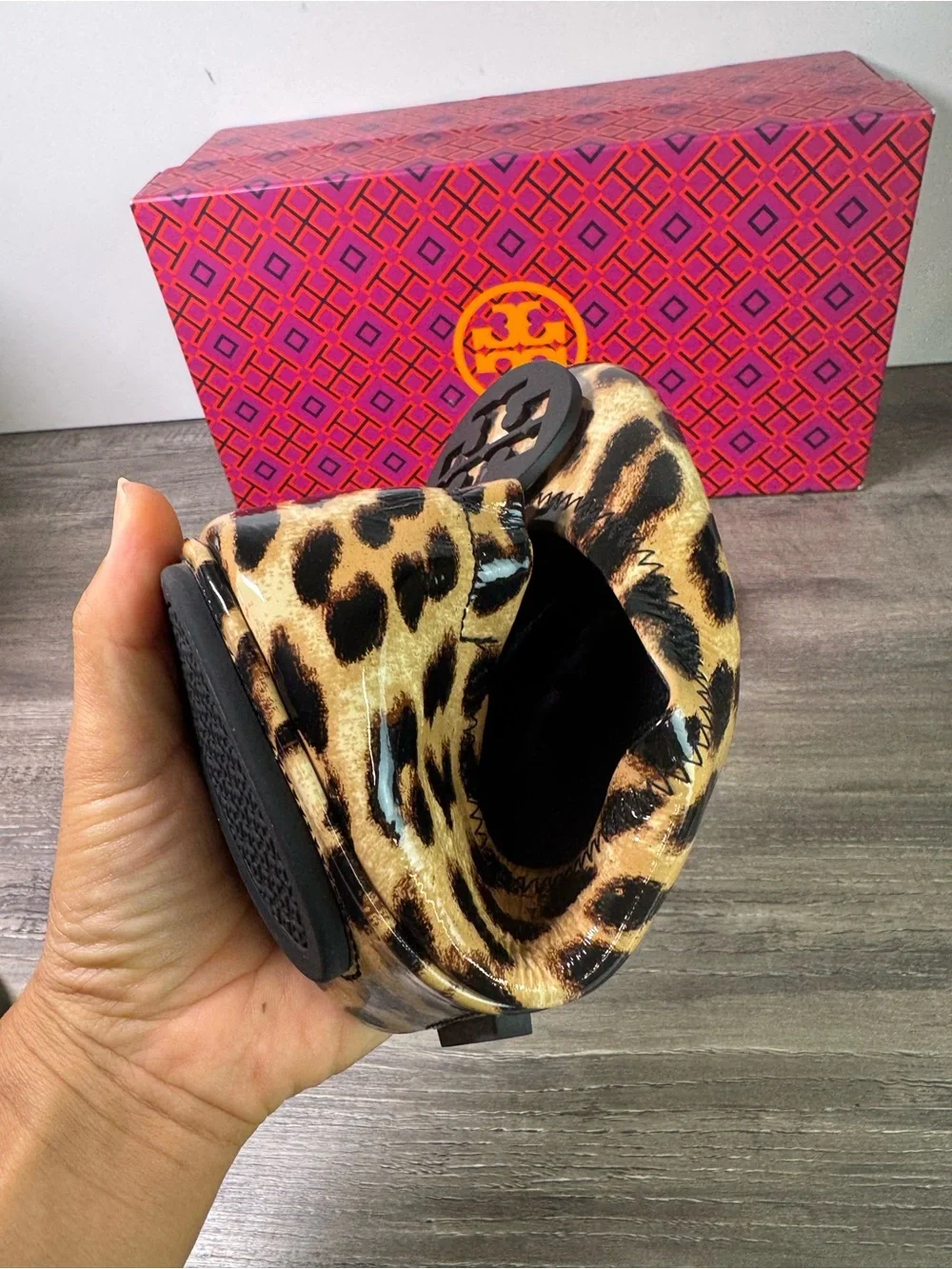 Tory Burch Patent Leather Leopard Print Travel Ballet Flats Sz 9 RARE $258
